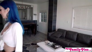Modr vlasy a nadren pa - freevideo